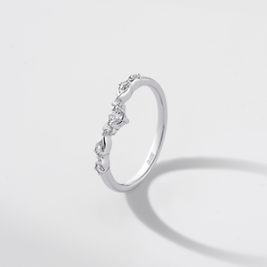 Floral Haven ,18K,14K,鑽戒,墜子,對戒,鑽石- ADORA珠寶